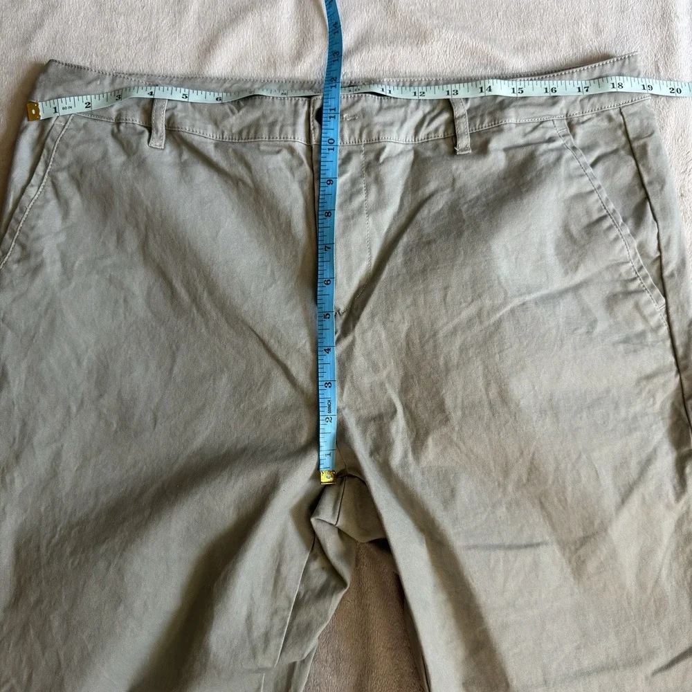 ASOS Design Men's Chino Pants W38 L32 Sage Green Straight Leg